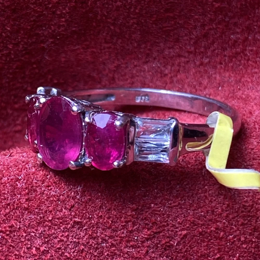 Sterling Silver 925 Ring 8.5 NWT
